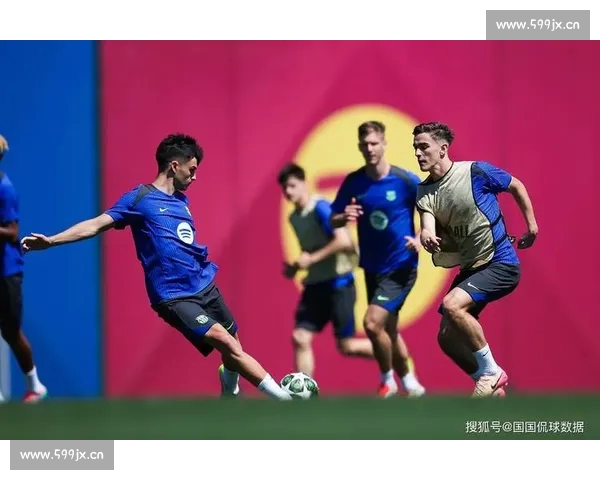 欧冠焦点对决前瞻：实力分析与关键球员观察